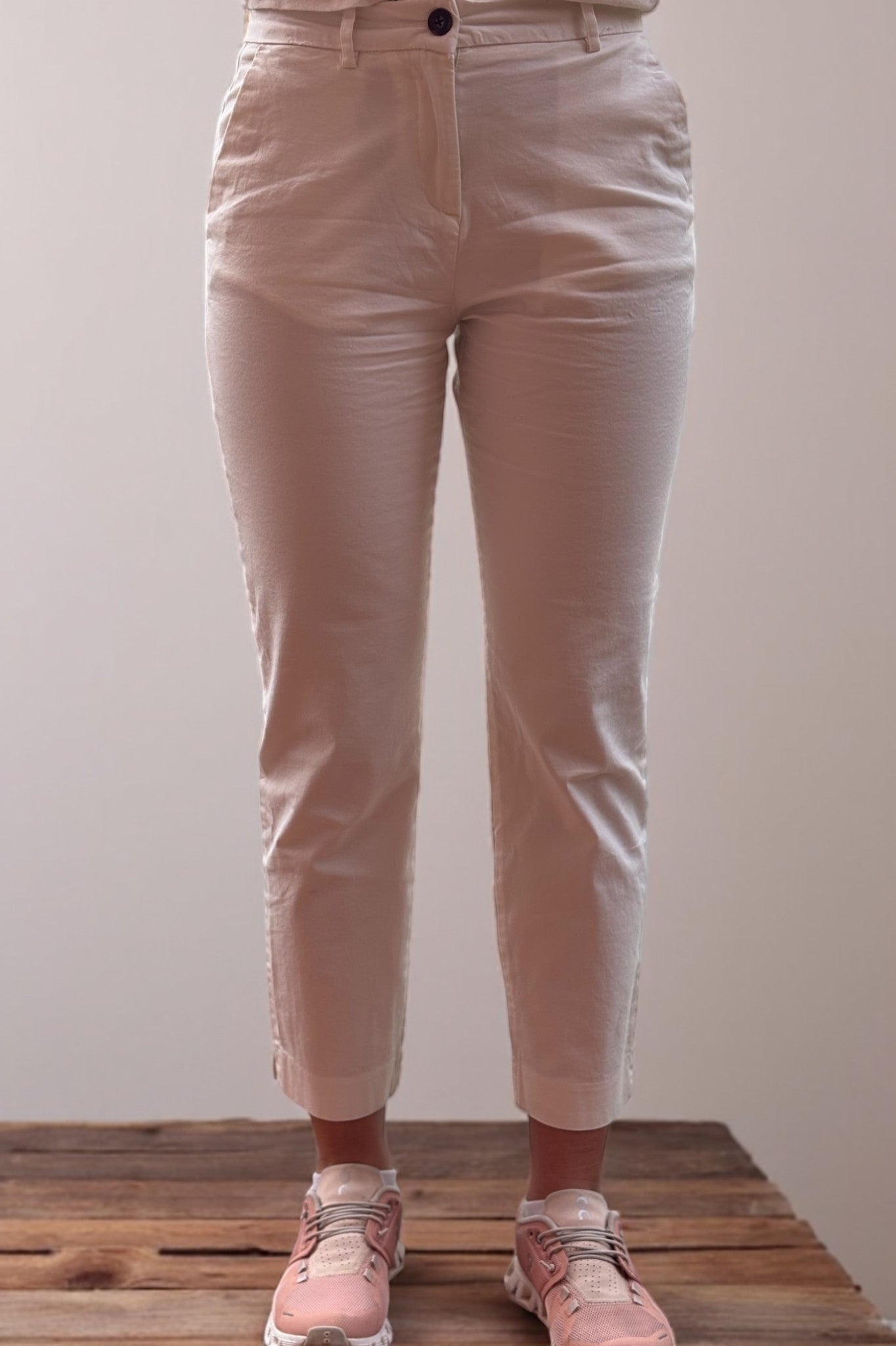 Pantalón Chino Marfil Woman - Very